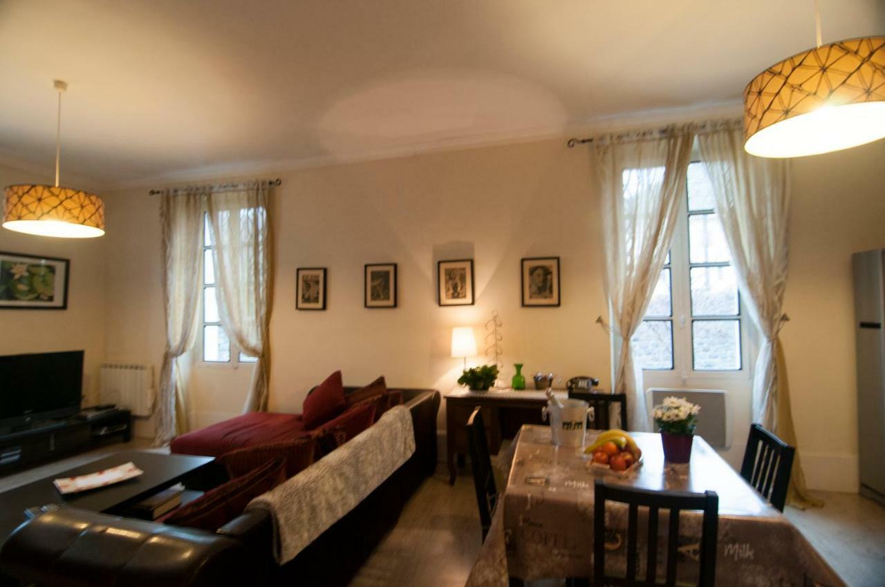 Appartements Ria Sirach Exterior foto
